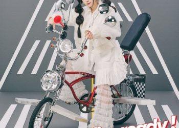 Kaori Maeda 3rd EP- I’m ready! (Kuroiwa Medaka ni Watashi no Kawaii ga Tsūjinai ED) [FLAC]