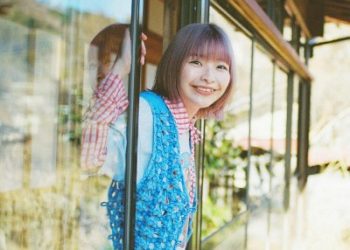 TV Anime mono ED – Weekend Roll / halca [FLAC 96kHz/24bit]