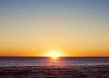 AliA – SLIDE SUNSET (Digital Single) [FLAC + MP3]